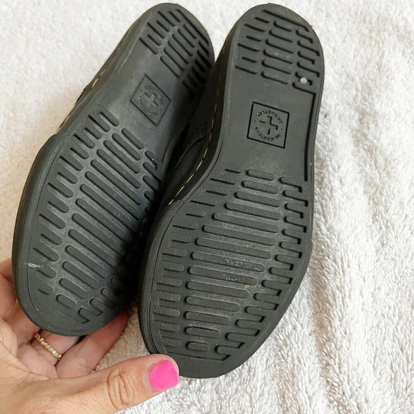 Dr. Doc Martens Kids Unisex 13 Black Santanita J Canvas Shoes Sneakers Lace Up - Picture 5 of 12